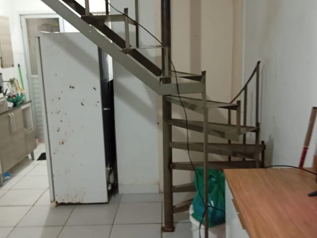 Sobrado com 70m² 2 quartos e 1 banheiro, à venda, no bairro Areal em Pelotas