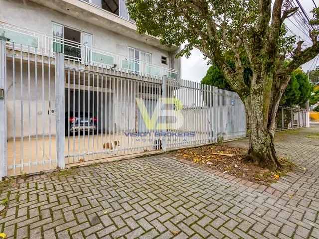 Sobrado com 546m² 4 quartos e 2 banheiros, à venda, no bairro Atuba em Pinhais