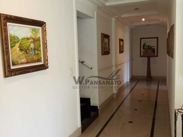 Sobrado com 750m² 5 quartos e 8 banheiros, à venda, no bairro Vila Galvão em Guarulhos