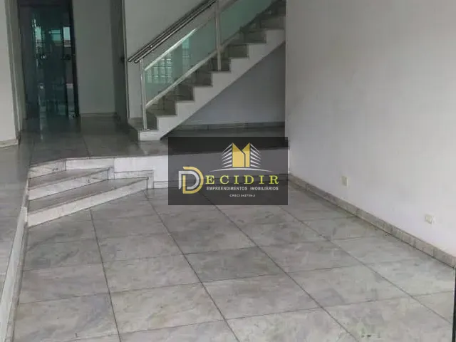 Sobrado com 250m² 3 quartos e 5 banheiros, à venda ou para alugar, no bairro Parque Boturussu em São Paulo