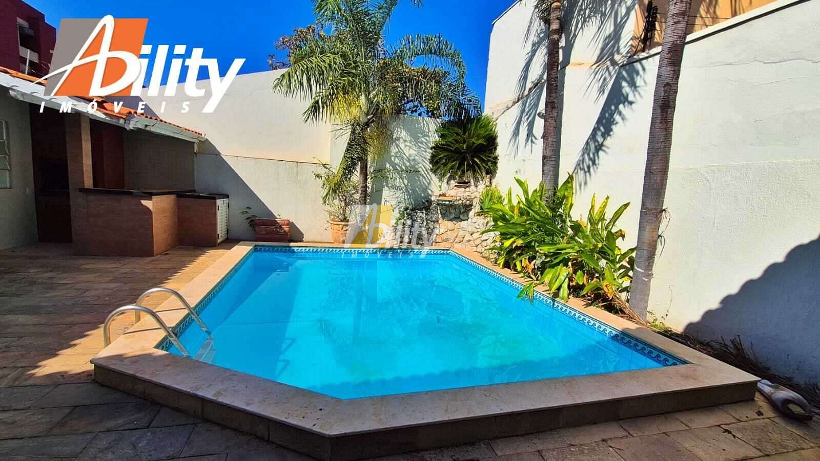 Sobrado à venda com 3 quartos, 300m² - Foto 39