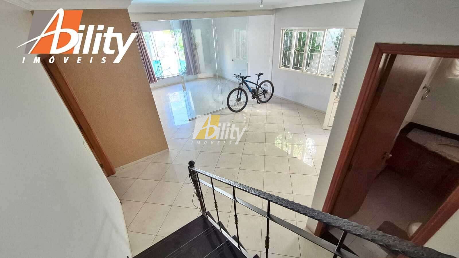 Sobrado à venda com 3 quartos, 300m² - Foto 8