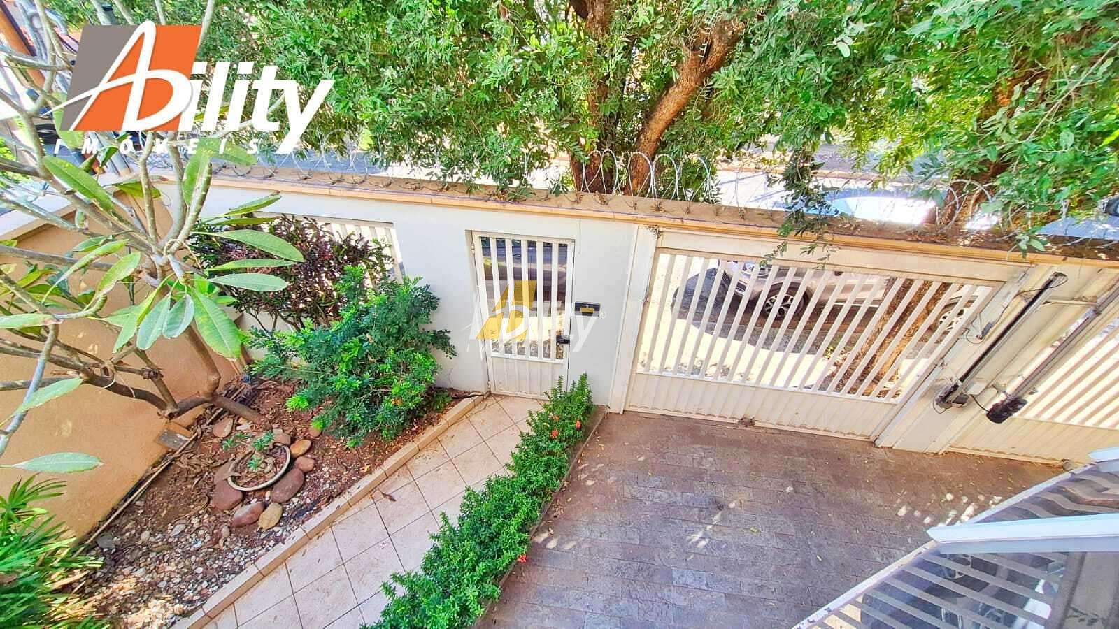 Sobrado à venda com 3 quartos, 300m² - Foto 22