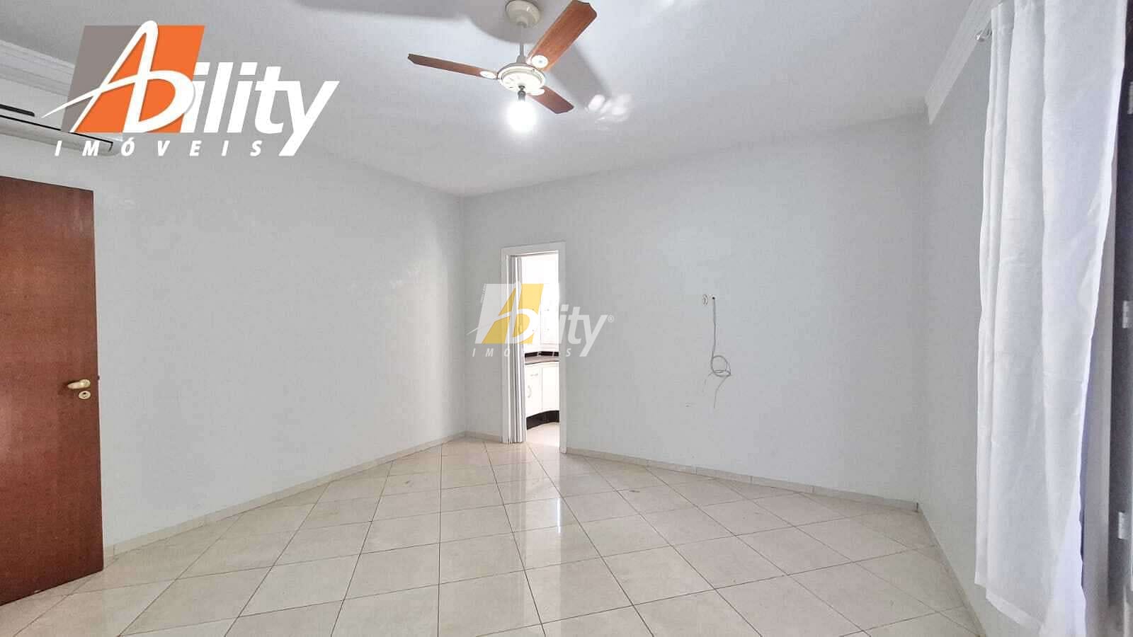 Sobrado à venda com 3 quartos, 300m² - Foto 15