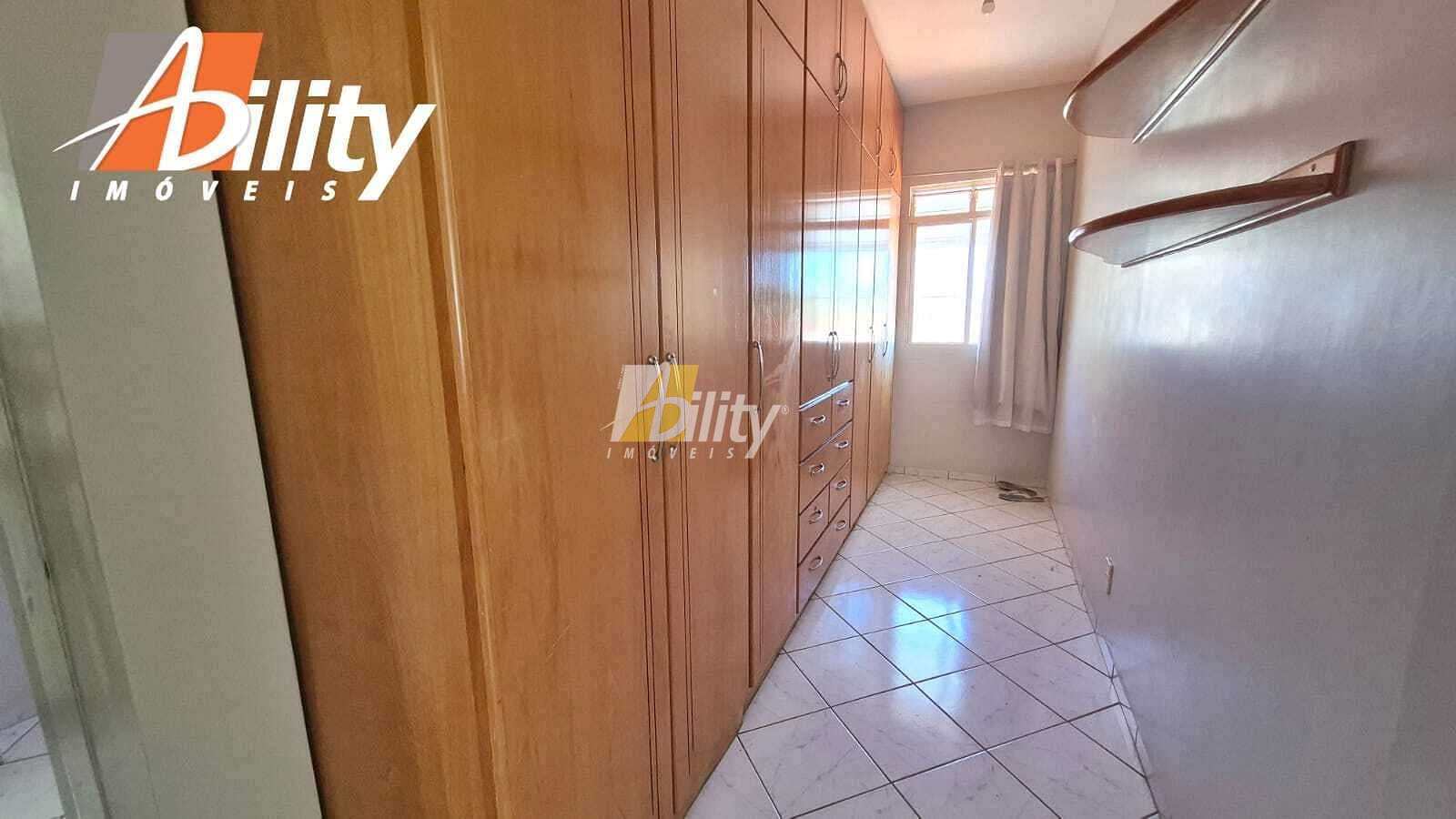 Sobrado à venda com 3 quartos, 300m² - Foto 20