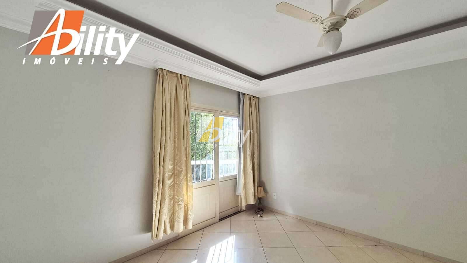 Sobrado à venda com 3 quartos, 300m² - Foto 12