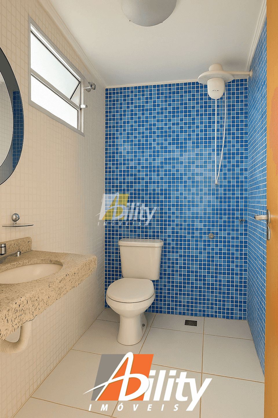Sobrado à venda com 3 quartos, 300m² - Foto 37