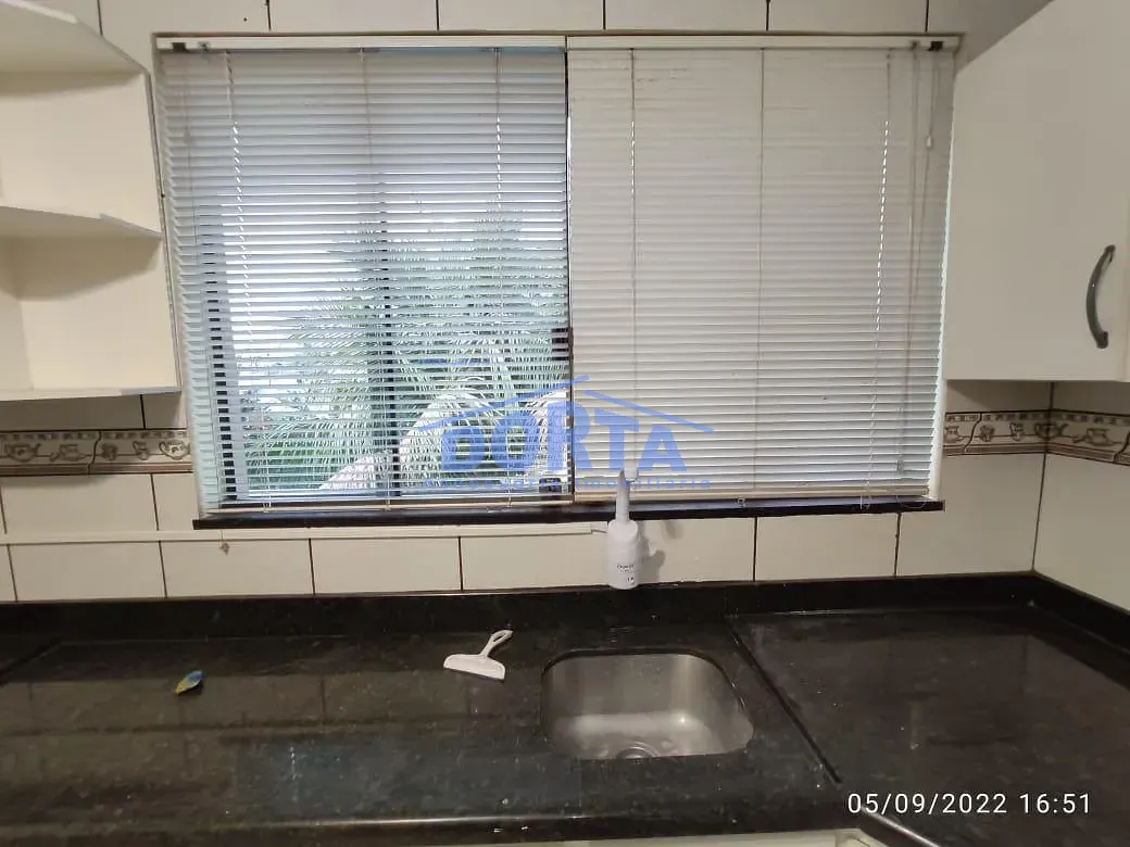 Apartamento com area de lazer espectacular (piscina e area gourmet) Mais duas salas comerciais.