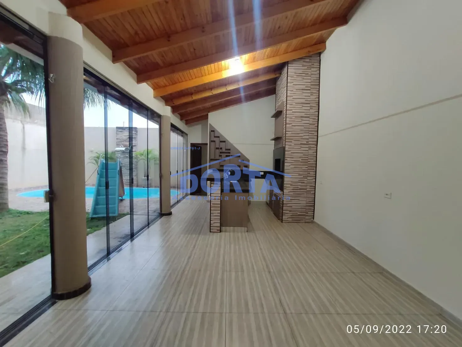 Apartamento com area de lazer espectacular (piscina e area gourmet) Mais duas salas comerciais.