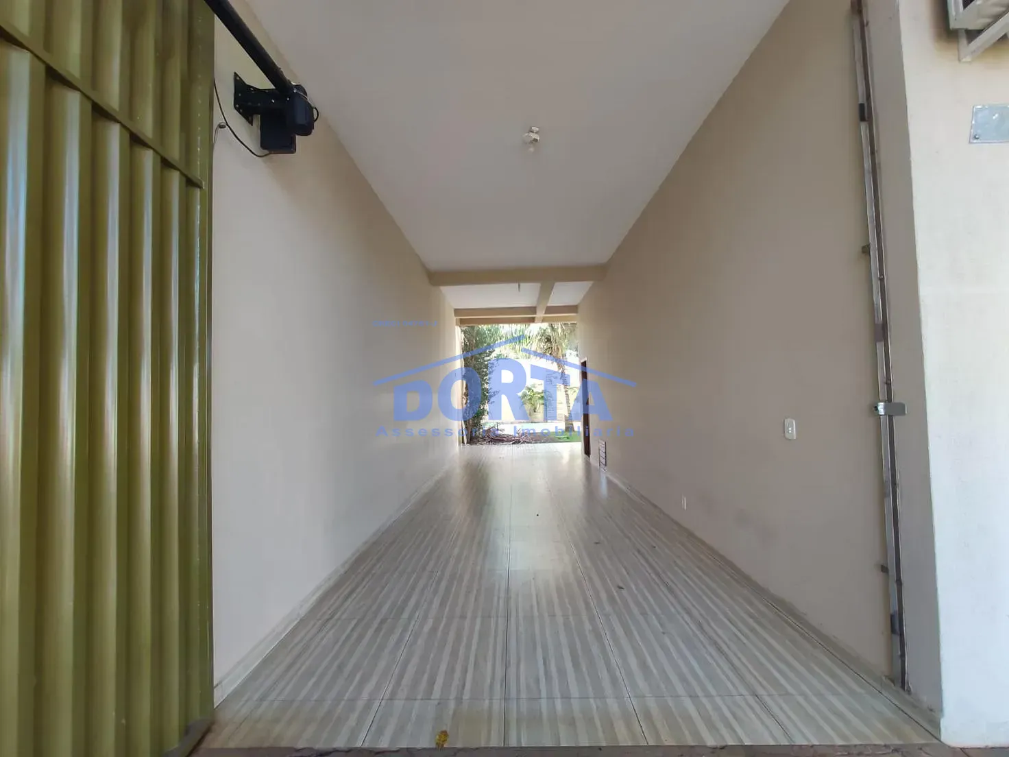 Apartamento com area de lazer espectacular (piscina e area gourmet) Mais duas salas comerciais.