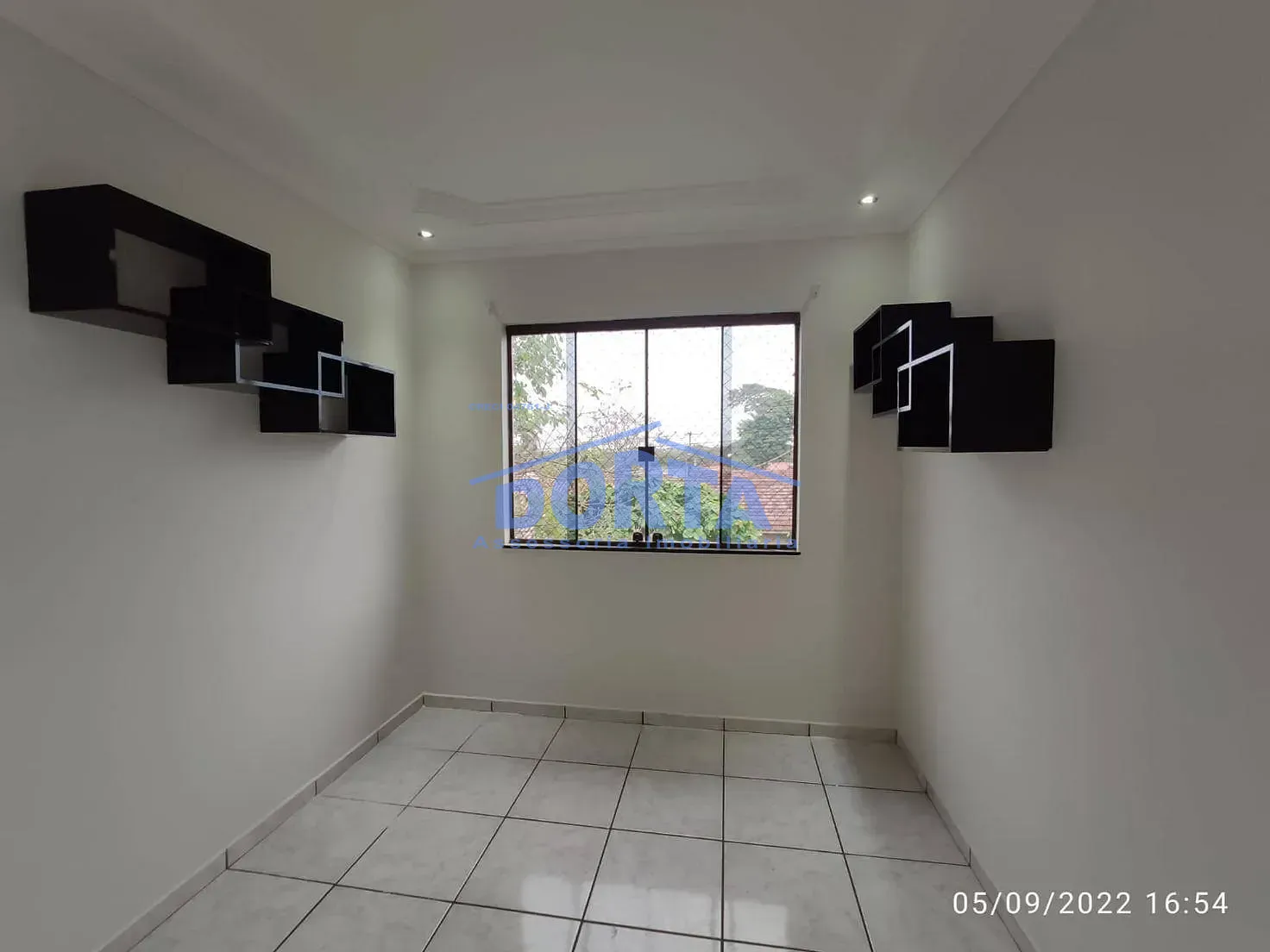 Apartamento com area de lazer espectacular (piscina e area gourmet) Mais duas salas comerciais.