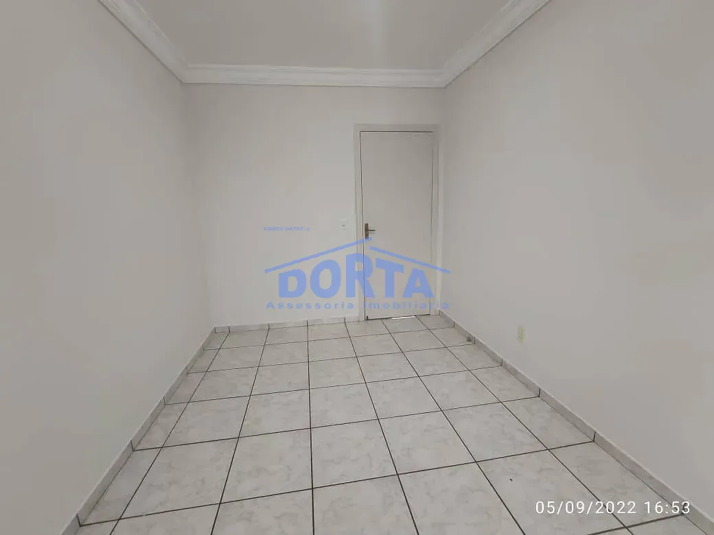 Apartamento com area de lazer espectacular (piscina e area gourmet) Mais duas salas comerciais.