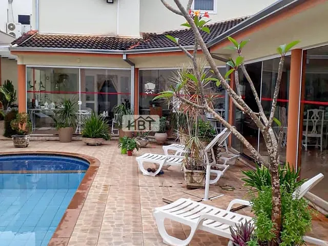Sobrado 3 quartos e 5 banheiros, à venda, no bairro Jardim Estoril IV em Bauru