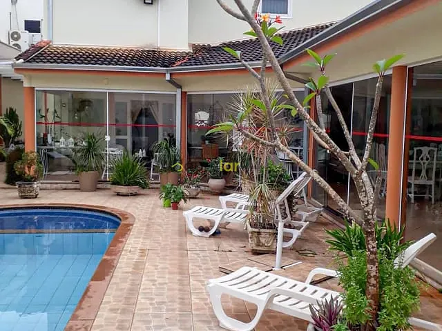 Sobrado 3 quartos e 5 banheiros, à venda, no bairro Jardim Estoril IV em Bauru