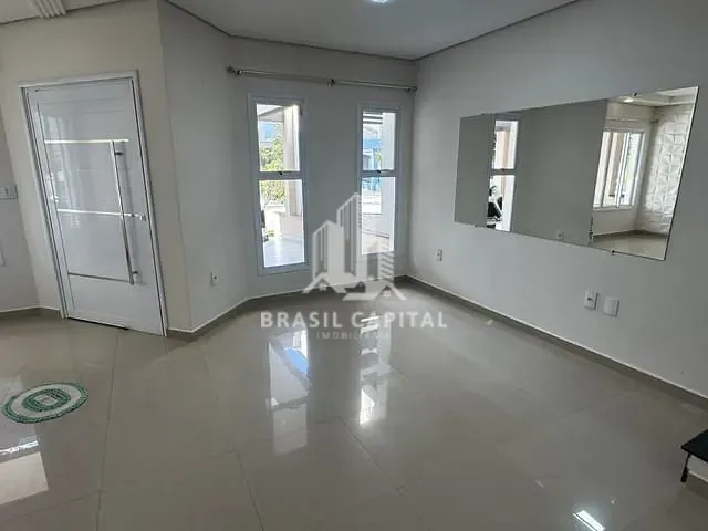 Sobrado com 195m² 3 quartos e 4 banheiros, à venda, no bairro Horto Florestal em Sorocaba