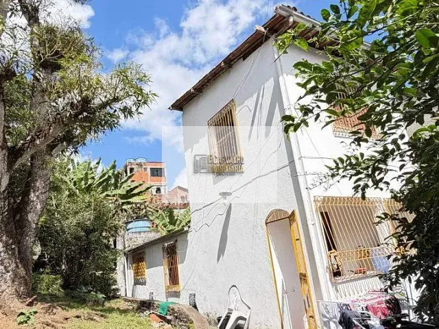 Sobrado com 683m² 3 quartos e 1 banheiro, à venda, no bairro Nossa Senhora de Fátima em Itabuna