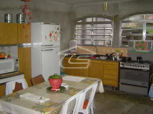 Sobrado com 300m² 3 quartos e 3 banheiros, à venda, no bairro Parque das Paineiras em São Paulo
