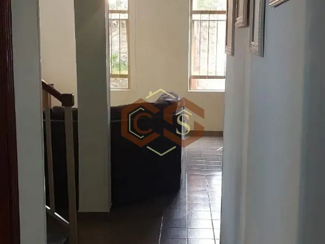 Sobrado com 180m² 4 quartos e 2 banheiros, à venda, no bairro Parque São Lourenço em Indaiatuba