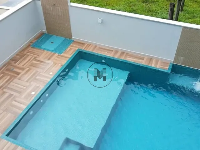 Sobrado com 375m² 5 quartos e 7 banheiros, à venda, no bairro Lagoinha em Ubatuba