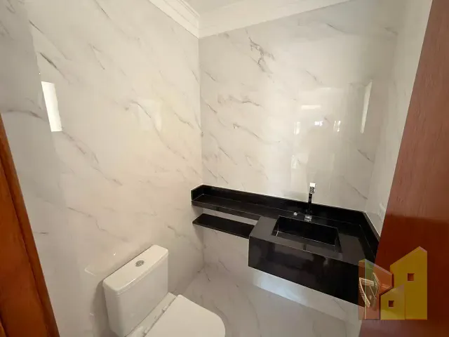 Sobrado 3 quartos e 5 banheiros, à venda, no bairro Vila Dalila em São Paulo