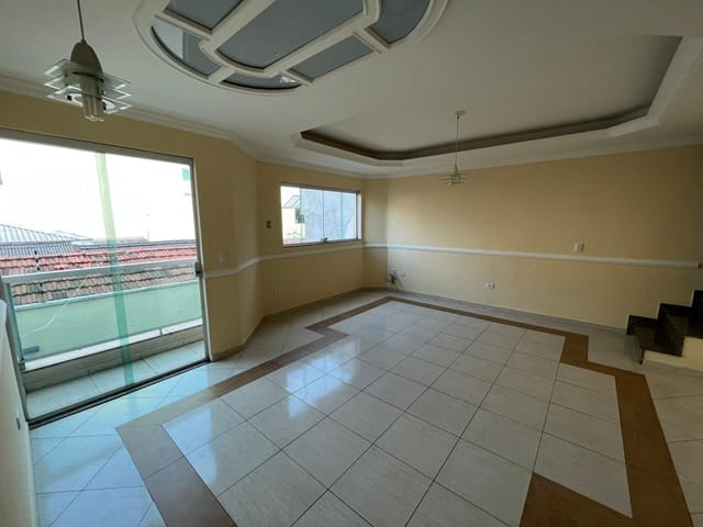 Foto do Sobrado - Sobrado para alugar em Rua Viena, Utinga, Santo André. Sobrado bem localizado em área residencial dentro de um condomínio com portão elétrico e bem acabado | FERNANDES IMOVEIS