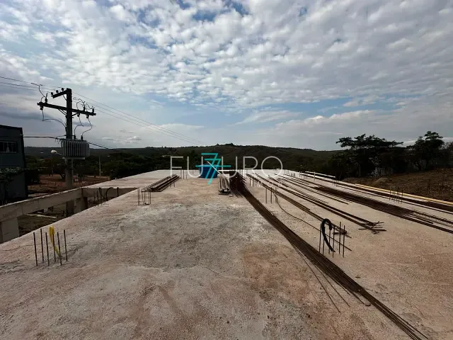 Sobrado 4 quartos e 4 banheiros, à venda, no bairro Setor Habitacional Jardim Botânico em Brasília