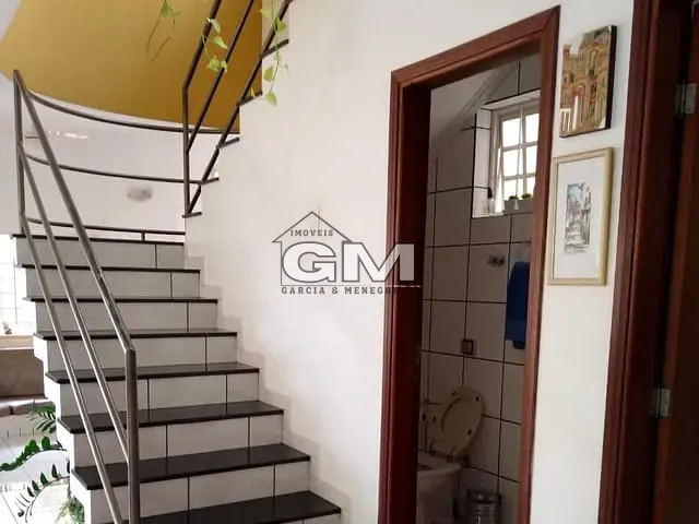 Sobrado com 270m² 3 quartos e 5 banheiros, à venda, no bairro Parque dos Bandeirantes em Ribeirão Preto