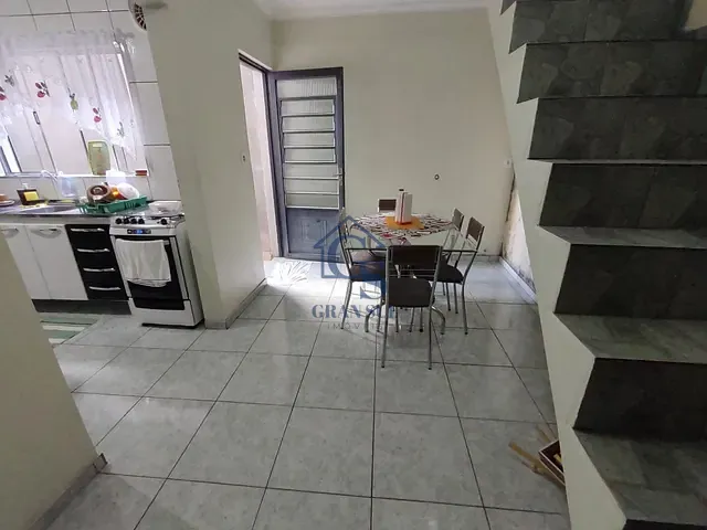 Sobrado com 125m² 3 quartos e 2 banheiros, à venda, no bairro Balneário São José em São Paulo