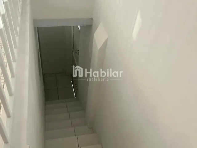 Sobrado 8 quartos e 11 banheiros, à venda, no bairro Tororó em Salvador