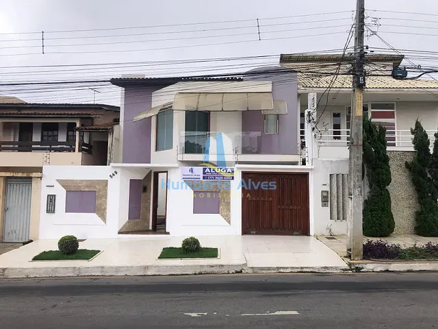 Sobrado para alugar, no bairro Candeias em Vitória da Conquista
