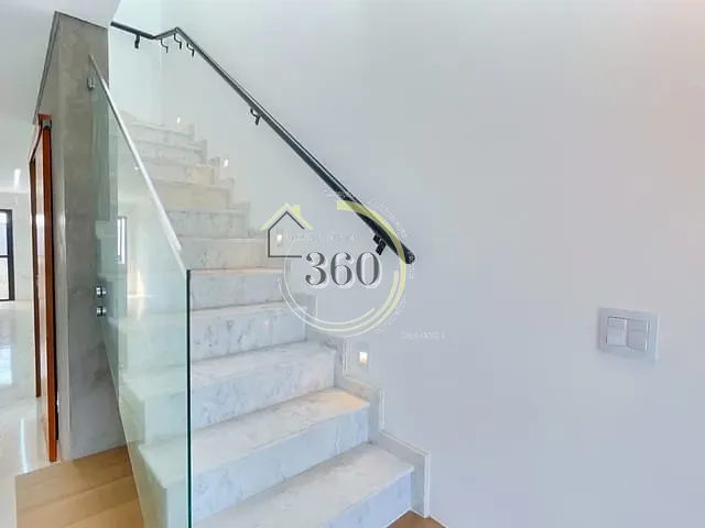 Sobrado com 210m² 3 quartos e 5 banheiros, à venda, no bairro Penha de França em São Paulo
