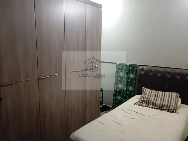 Sobrado com 350m² 3 quartos e 3 banheiros, à venda, no bairro Jardim Roland em Rolândia