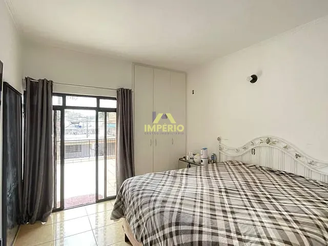 Casa com 256m² 5 quartos e 3 banheiros, à venda, no bairro Jardim Donalísio em Salto