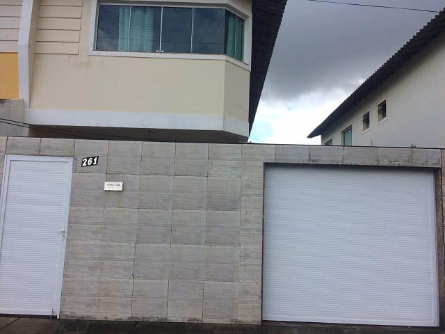 https://static.arboimoveis.com.br/SO0002_JG/sobradoavendasaojosedobarretomacaerj_1624971681415.jpg