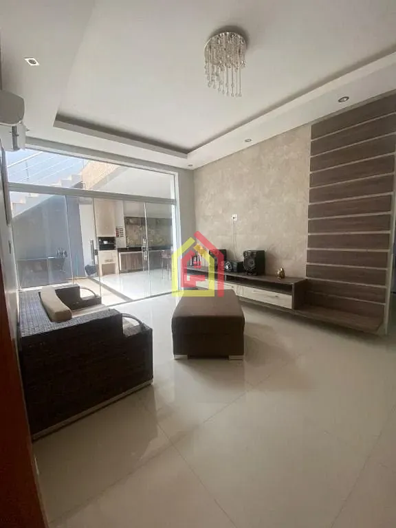 Casa à venda com 4 quartos, 1 suíte, 4 vagas e 10m² no Bom Planalto, Marabá (PA) — foto 5 de 12