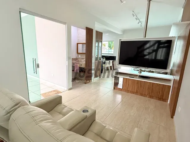 Sobrado com 300m² 3 quartos e 4 banheiros, à venda, no bairro Bopiranga em Itanhaém