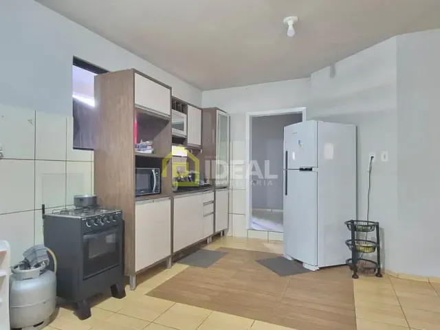 Sobrado 3 quartos e 2 banheiros, à venda, no bairro Industriários em Concórdia