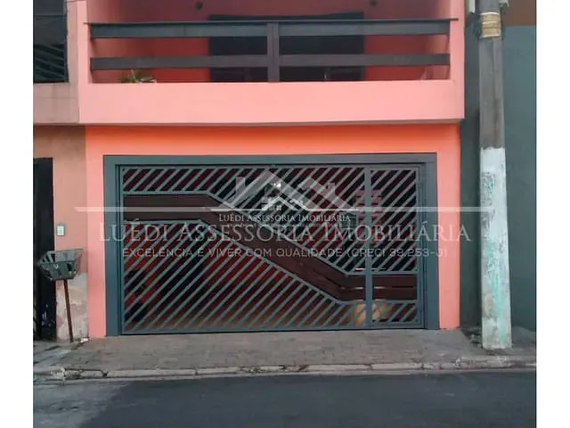 Sobrado 4 quartos e 3 banheiros, à venda, no bairro Jardim Santa Terezinha (Zona Leste) em São Paulo