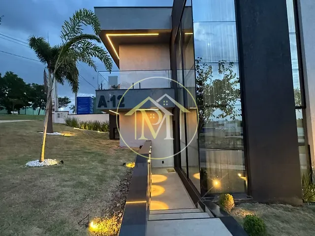 Sobrado com 282m² 3 quartos e 4 banheiros, à venda, no bairro Cajuru do Sul em Sorocaba
