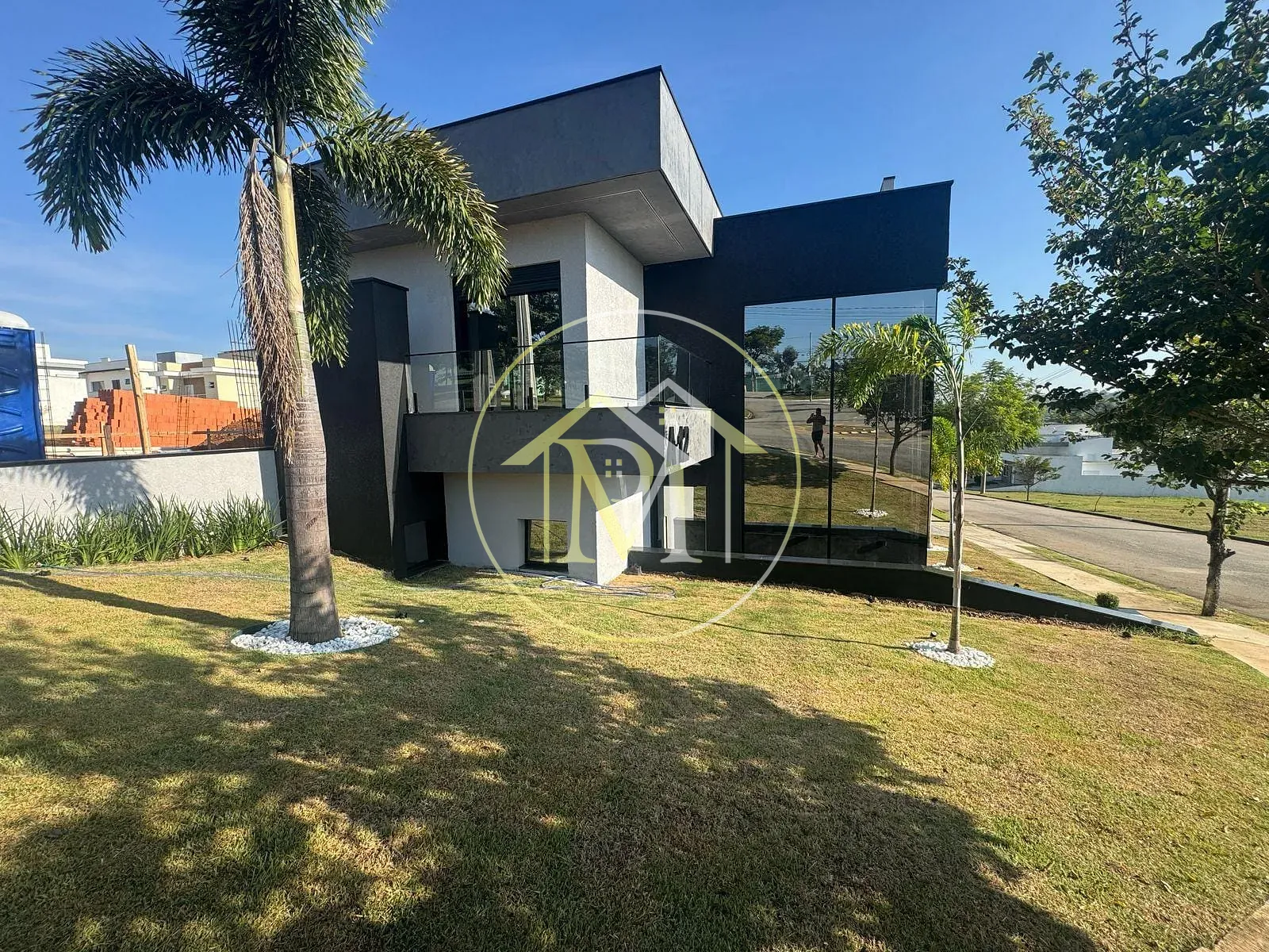 Sobrado, 3 quartos, 270 m² - Foto 2