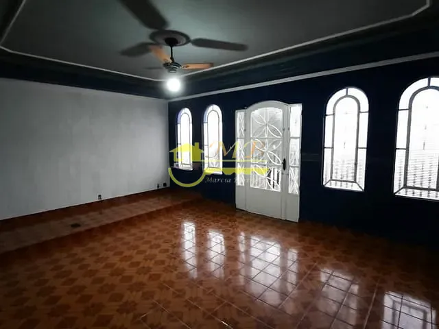 Sobrado com 360m² 5 quartos e 4 banheiros, à venda, no bairro Jardim Ipaussurama em Campinas