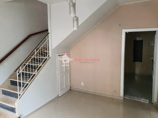 Sobrado com 220m², para alugar, no bairro Brooklin Paulista em São Paulo