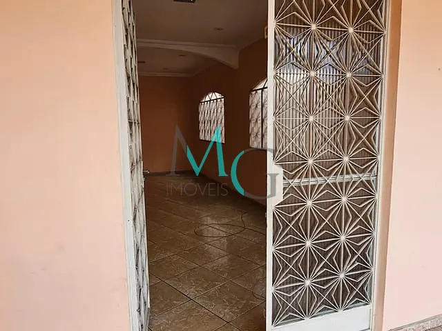 Sobrado 2 quartos e 1 banheiro, para alugar, no bairro Campo Grande em Rio de Janeiro