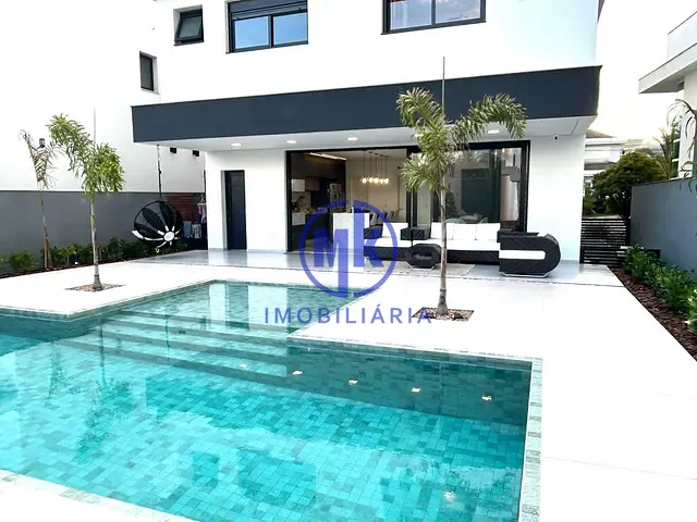 Sobrado com 366m² 3 quartos e 5 banheiros, à venda, no bairro São Vicente em Gravataí