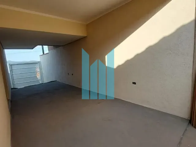Sobrado com 160m² 3 quartos e 2 banheiros, à venda, no bairro Jardim Bandeirantes em Poços de Caldas