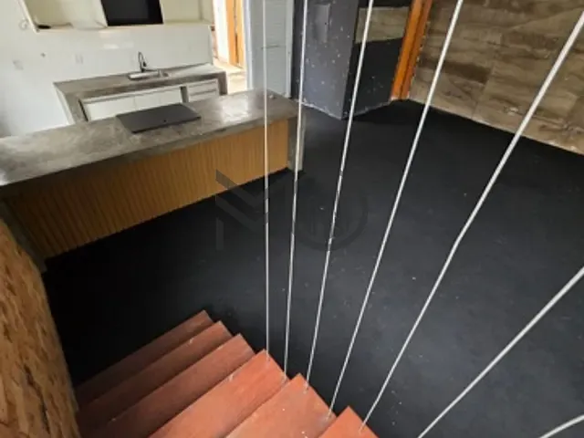 Sobrado com 250m², à venda, no bairro Recanto dos Pássaros em Cuiabá