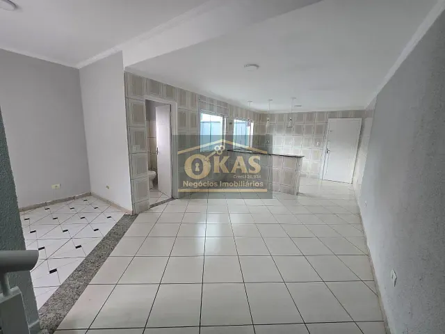 Sobrado com 160m² 3 quartos e 2 banheiros, à venda, no bairro Vila São Sebastião em Mogi das Cruzes
