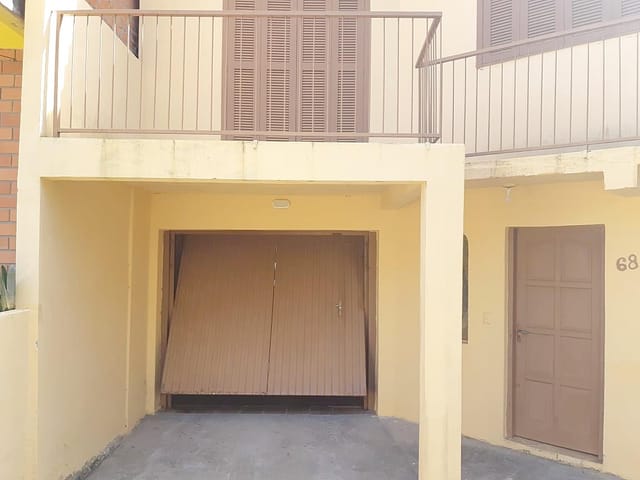 Sobrado com 605m² 3 quartos e 2 banheiros, à venda, no bairro Alegria em Guaíba