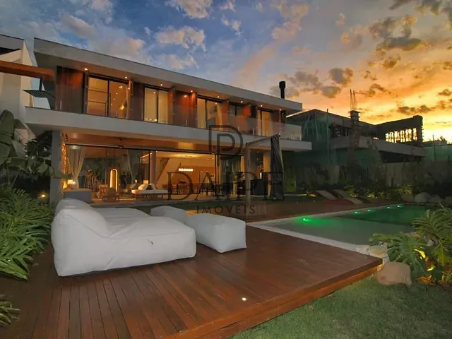 Sobrado com 630m² 5 quartos e 6 banheiros, à venda, no bairro Atlântida em Xangri-Lá