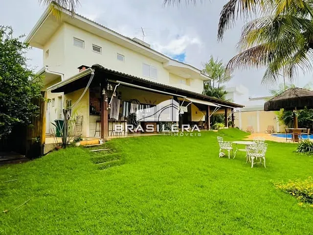 Sobrado com 741m² 4 quartos e 6 banheiros, à venda, no bairro Jardins Madri em Goiânia